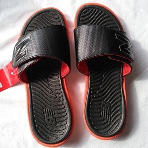 NWOT Men's New Balance Slide Slippers 9